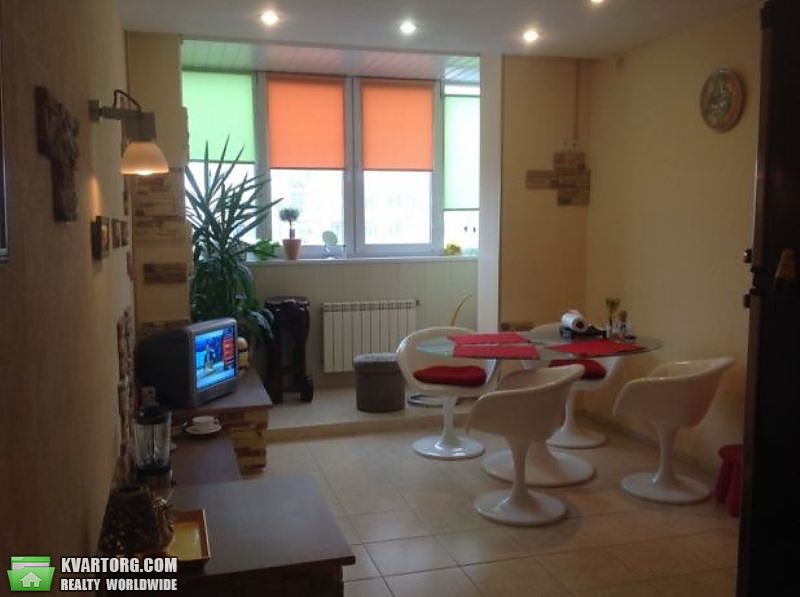Sell 2-room apartment. Киев,  Пушиной — photo 3