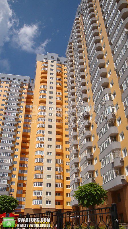 Sell 3-room apartment. Киев,  Кондратюка — photo 1