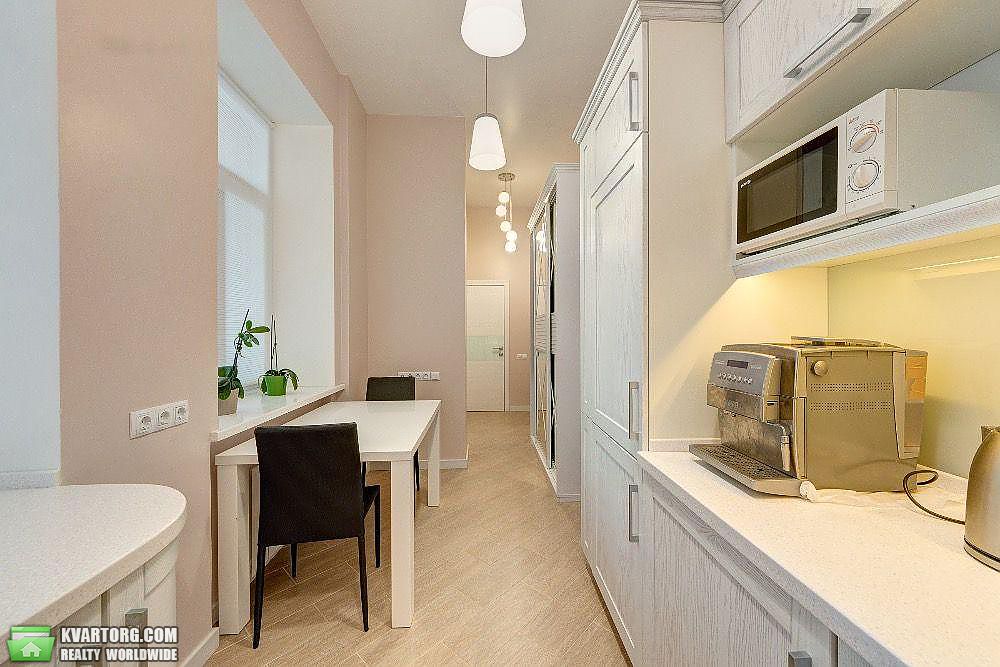 Rent out 1-room apartment. Киев,  Хоривая — photo 8