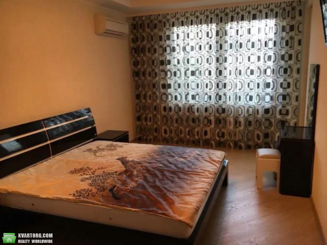 Rent out 2-room apartment. Киев, Голосеевский пр — photo 4