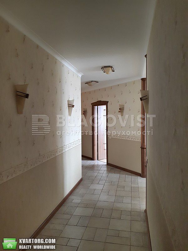 Sell 4-room apartment. Киев,  Щорса — photo 6