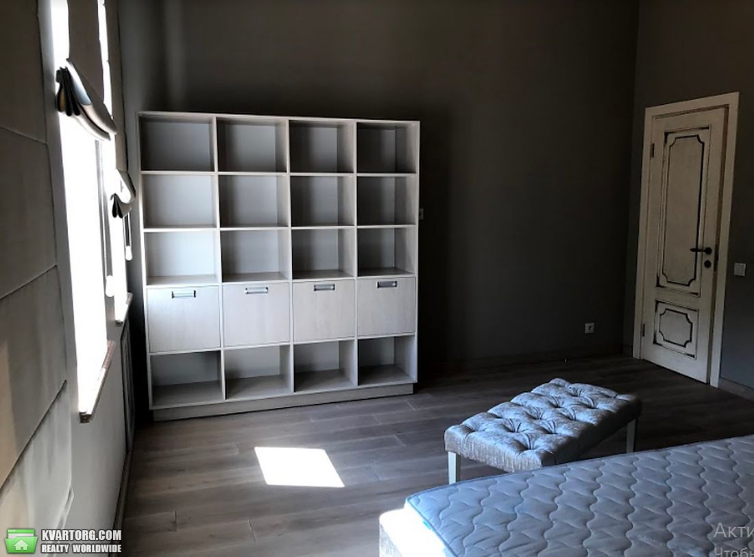 Rent out 4-room apartment. Киев,  Круглоуниверситетская — photo 6
