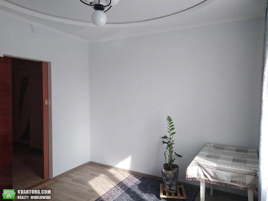 Rent out 3-room apartment. Львов, Скрипника — photo 1