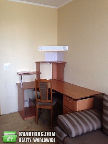 Rent out 2-room apartment. Киев,  Васильковская — photo 3