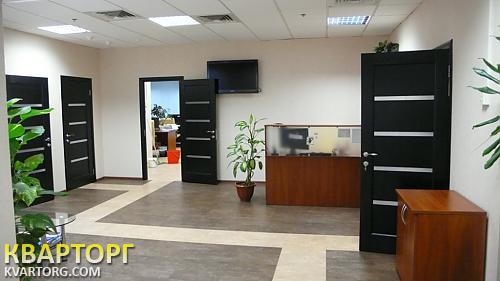 Rent out office. Киев,  Жилянская — photo 1