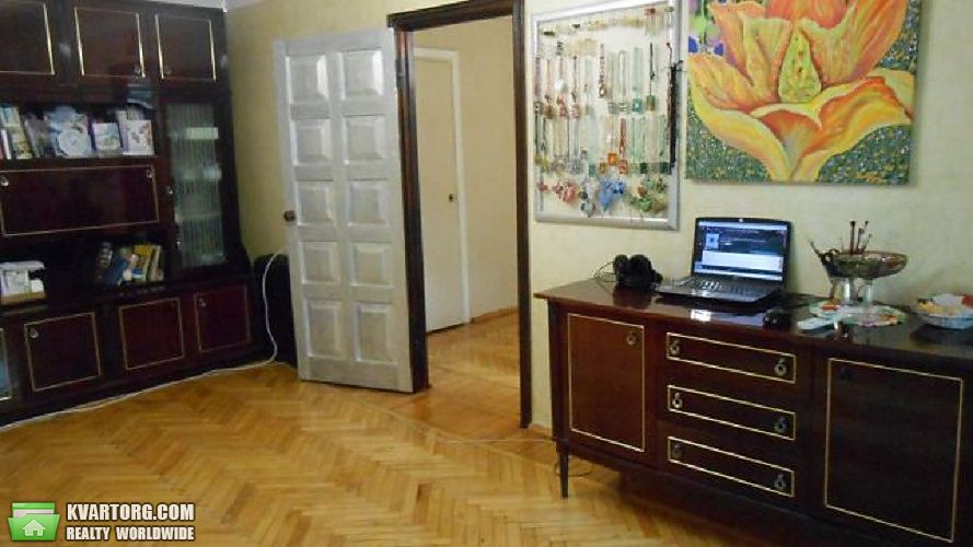 Sell 2-room apartment. Киев,  Дегтяревская — photo 3