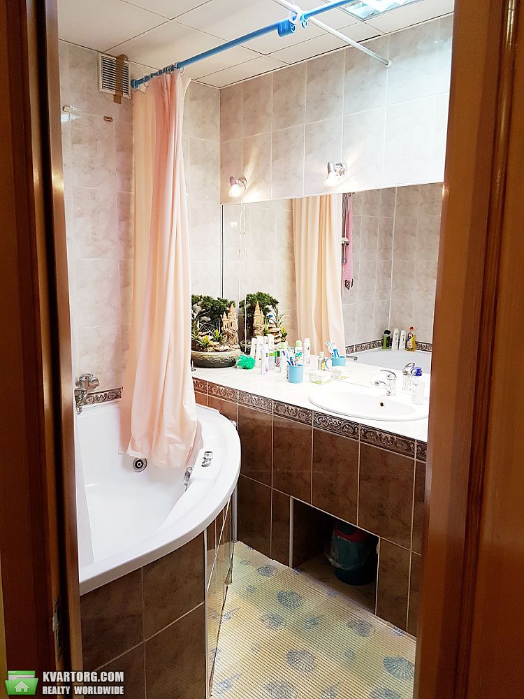 Sell 3-room apartment. Киев, Горького — photo 10