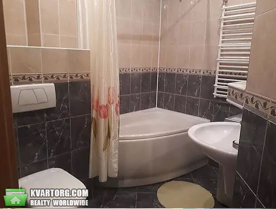 Rent out 2-room apartment. Киев,  Саксаганского — photo 1