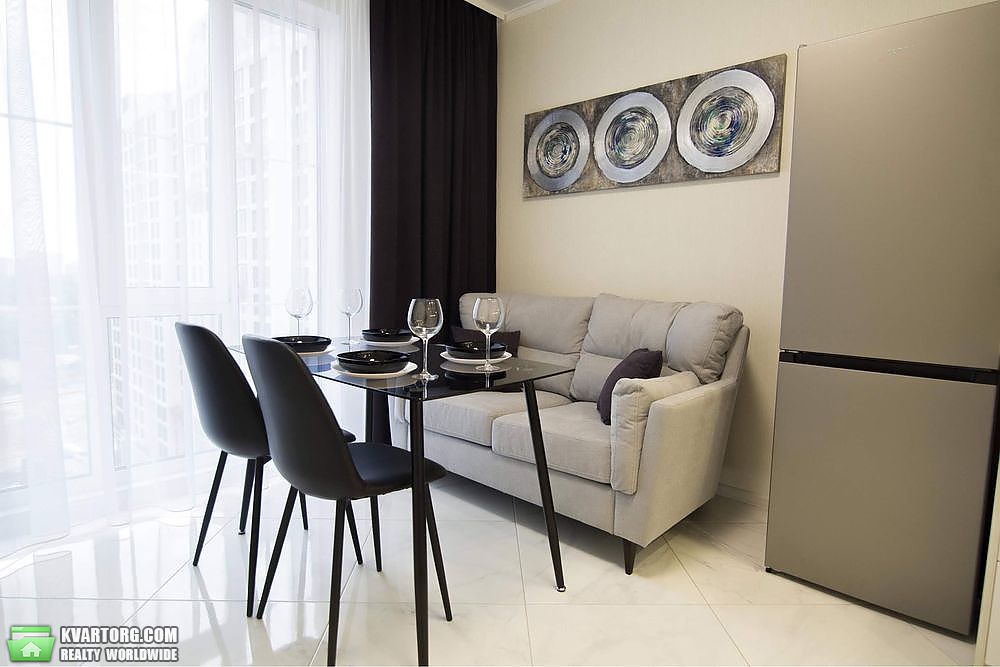 Sell 2-room apartment. Киев, Максимовича — photo 3