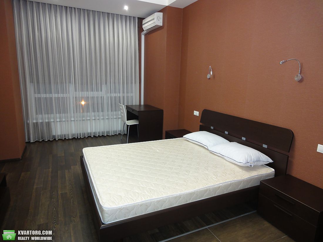 Rent out 1-room apartment. Одесса, Французский бульвар — photo 4