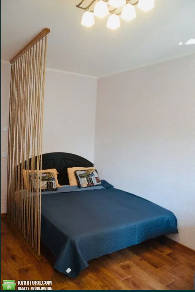 Rent out 1-room apartment. Киев, Ясыноватский пер. — photo 8