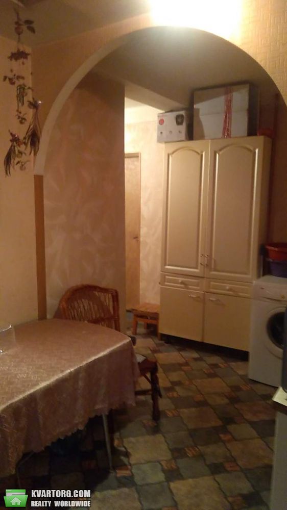 Sell 1-room apartment. Киев,  Гната Юры — photo 2