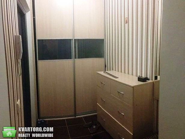 Sell 2-room apartment. Киев,  Уманская — photo 4