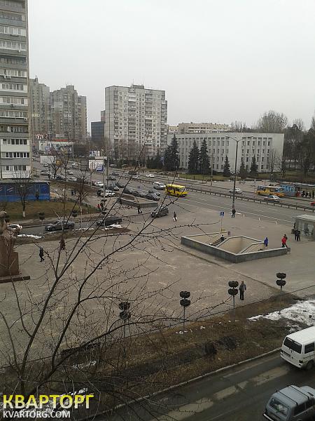 Rent out 1-room apartment. Киев, Победы пр — photo 1