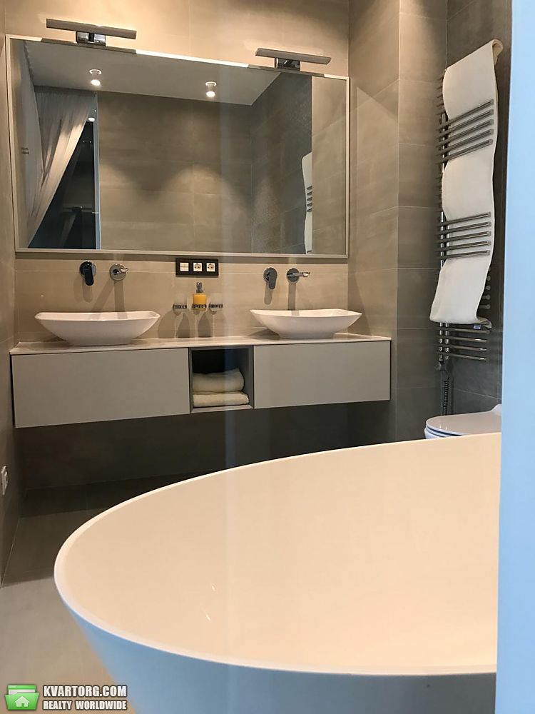 Rent out 2-room apartment. Киев, Бендуквидзе — photo 4