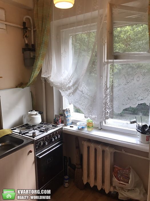 Sell 1-room apartment. Киев,  Метростроевская — photo 3