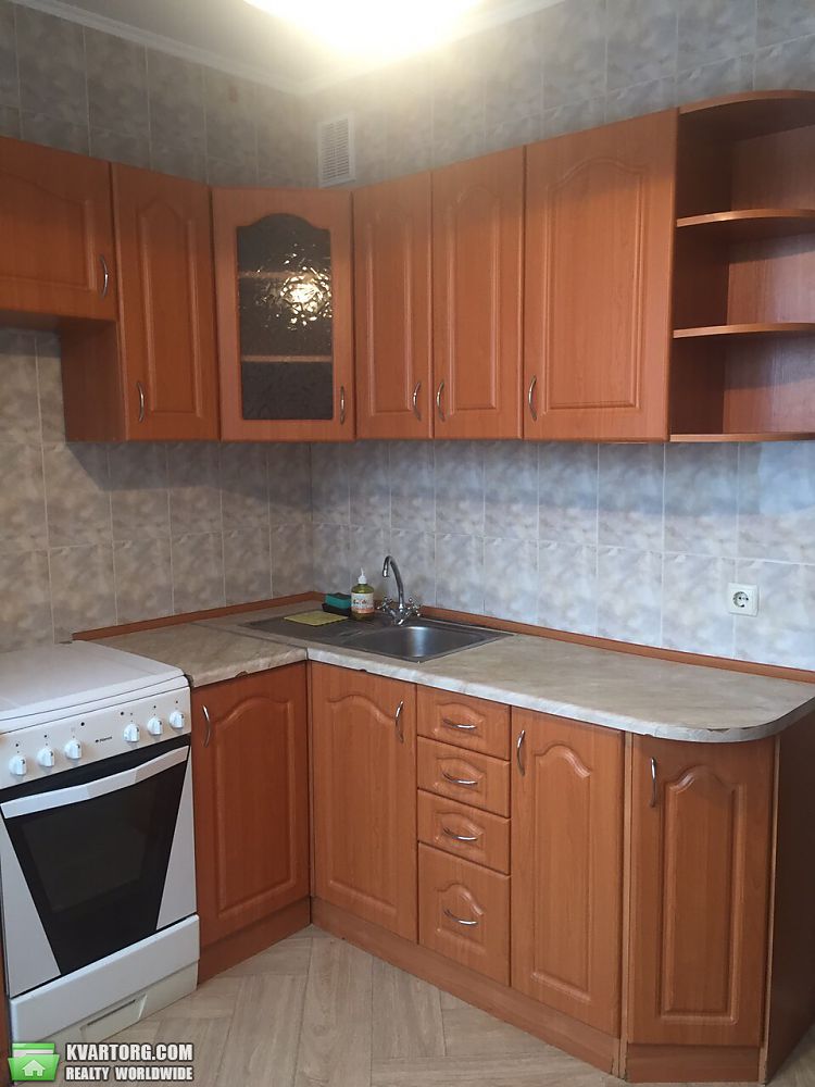 Rent out 2-room apartment. Киев,  Глушкова пр — photo 3