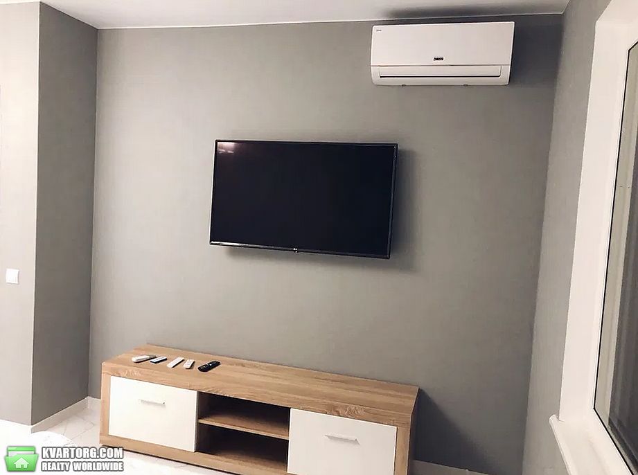 Sell 1-room apartment. Киев,  Вишняковская — photo 6