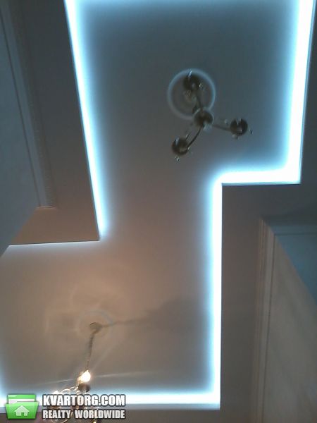 Sell 1-room apartment. Киев, Жилянская — photo 4