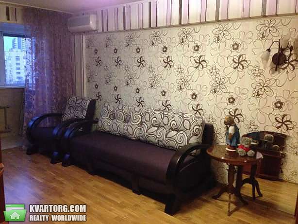 Rent out 2-room apartment. Киев,  Большая Васильковская — photo 4