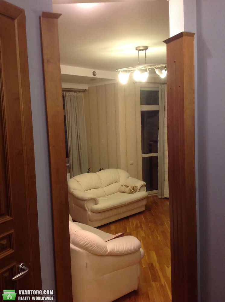 Rent out 1-room apartment. Киев,  Щорса — photo 3