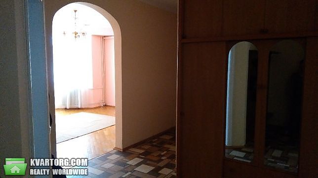 Rent out 2-room apartment. Киев,  Никольско-Слободская — photo 3