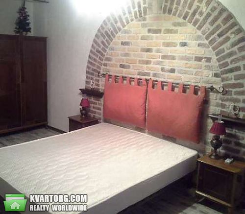 Rent out 2-room apartment. Киев, Героев Днепра — photo 1