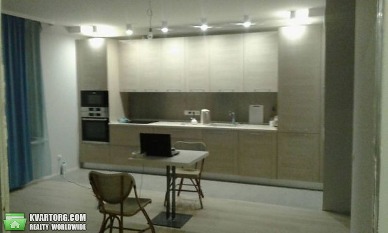 Sell 3-room apartment. Киев, Петрицкого — photo 1