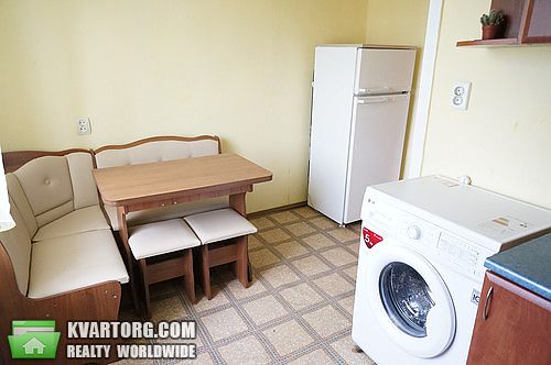 Sell 1-room apartment. Киев,  Соломенская — photo 2