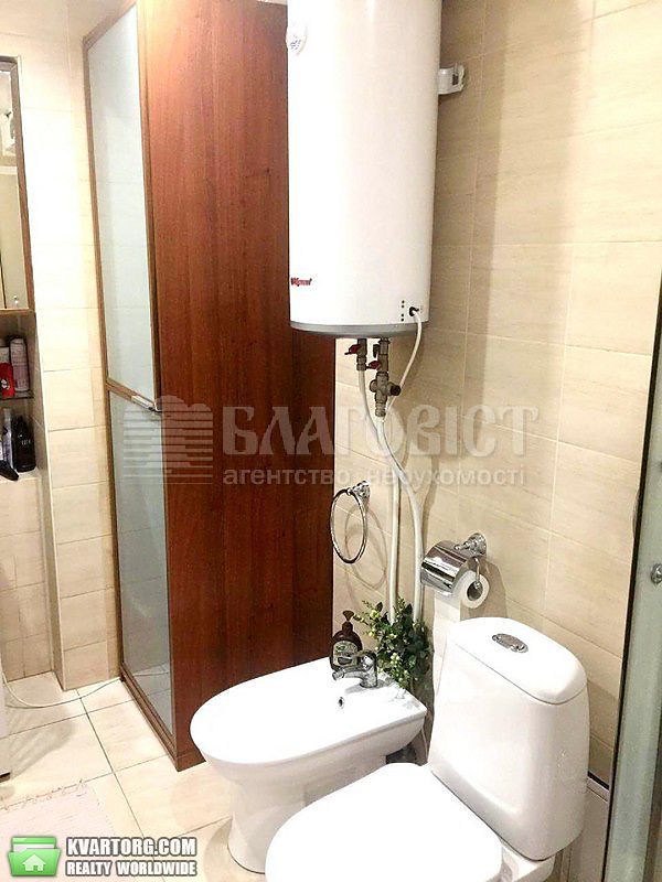 Sell 2-room apartment. Киев,  Богдана Хмельницкого — photo 9