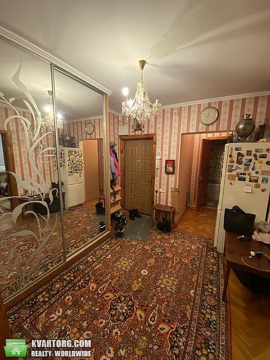 Sell 3-room apartment. Киев,  Захаровская — photo 3