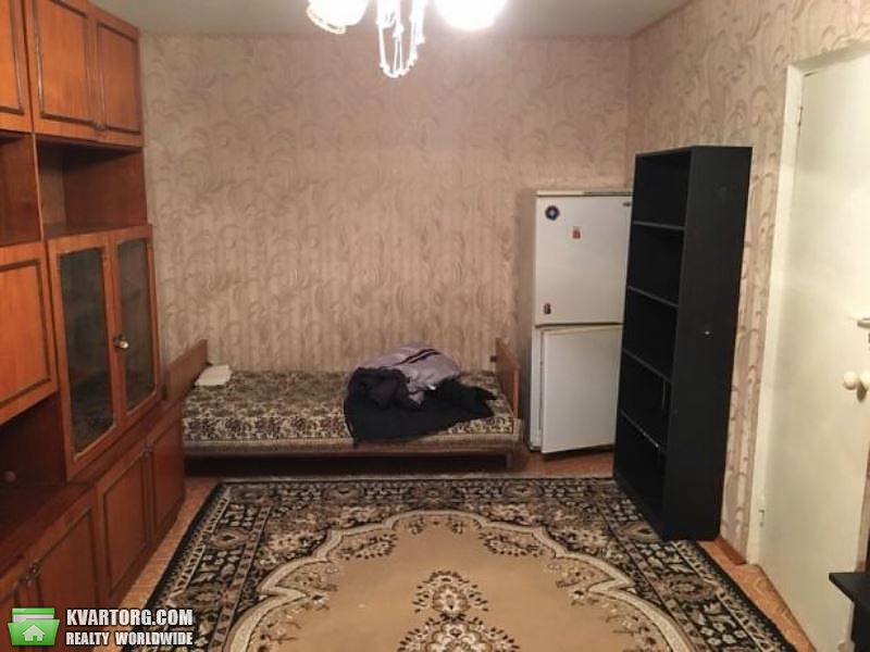 Sell 2-room apartment. Киев,  Лайоша Гавро — photo 2