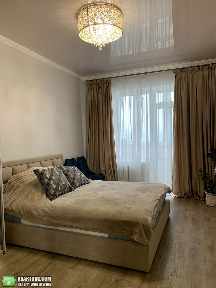 Sell 3-room apartment. Днепропетровск, Пушкина — photo 1