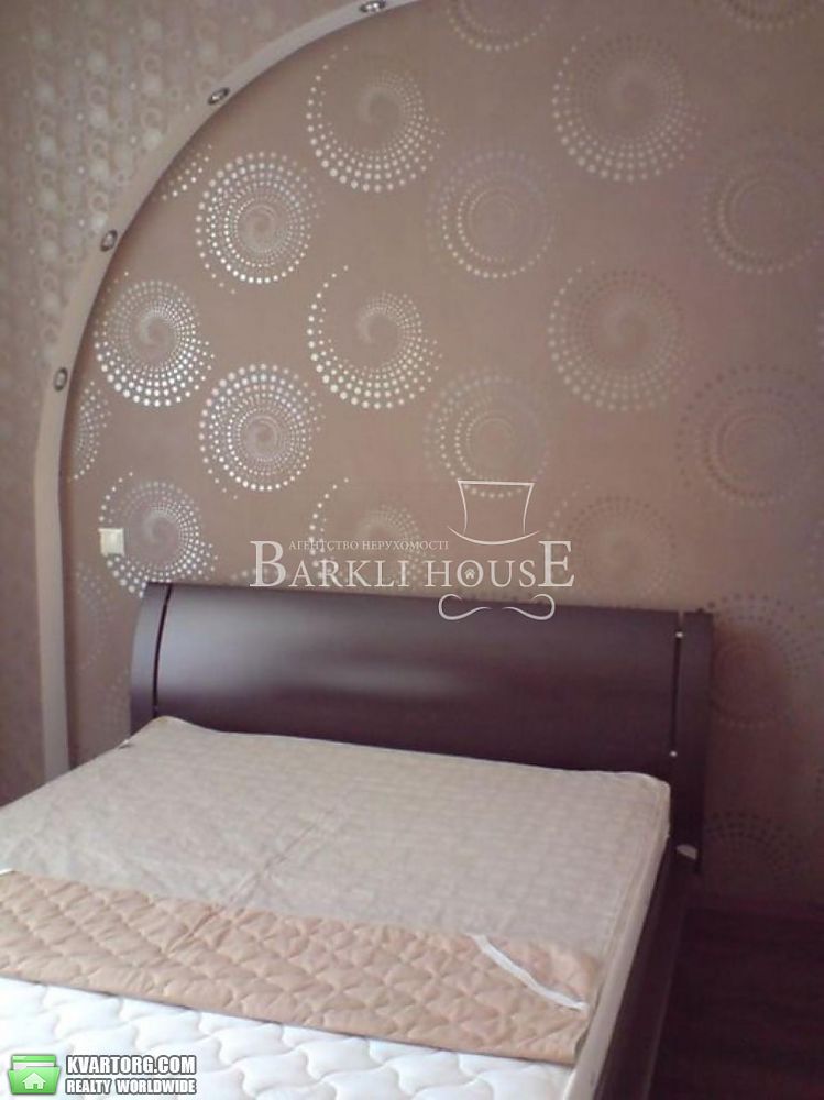 Rent out 2-room apartment. Киев,  Драгомирова — photo 5