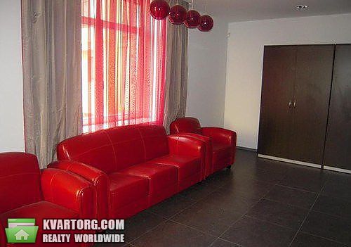 Rent out office. Киев, ул. Круглоуниверситетская — photo 1