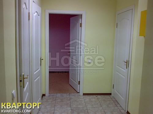Rent out office. Киев,  Юрия Коцюбинского — photo 1