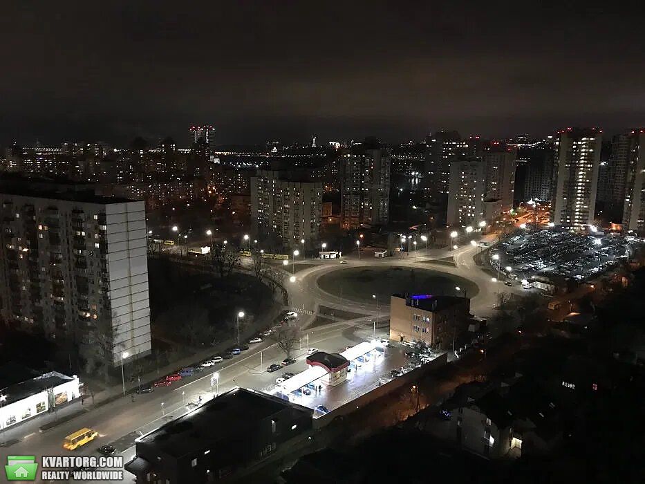 Rent out 2-room apartment. Киев,  Каховская — photo 9