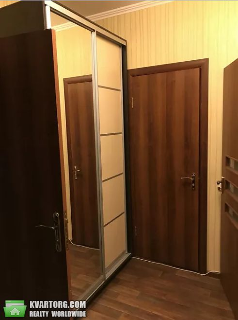 Rent out 1-room apartment. Киев,  Днепровская наб — photo 5