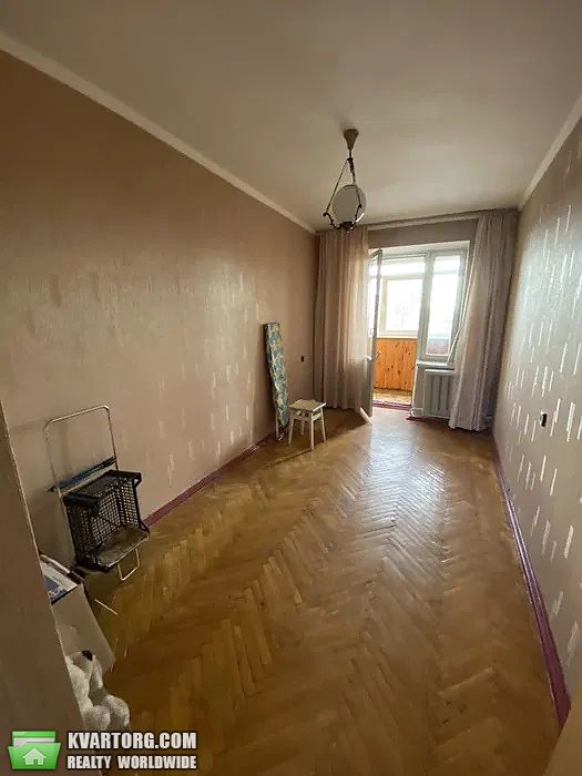 Sell 3-room apartment. Киев,  Зодчих — photo 4