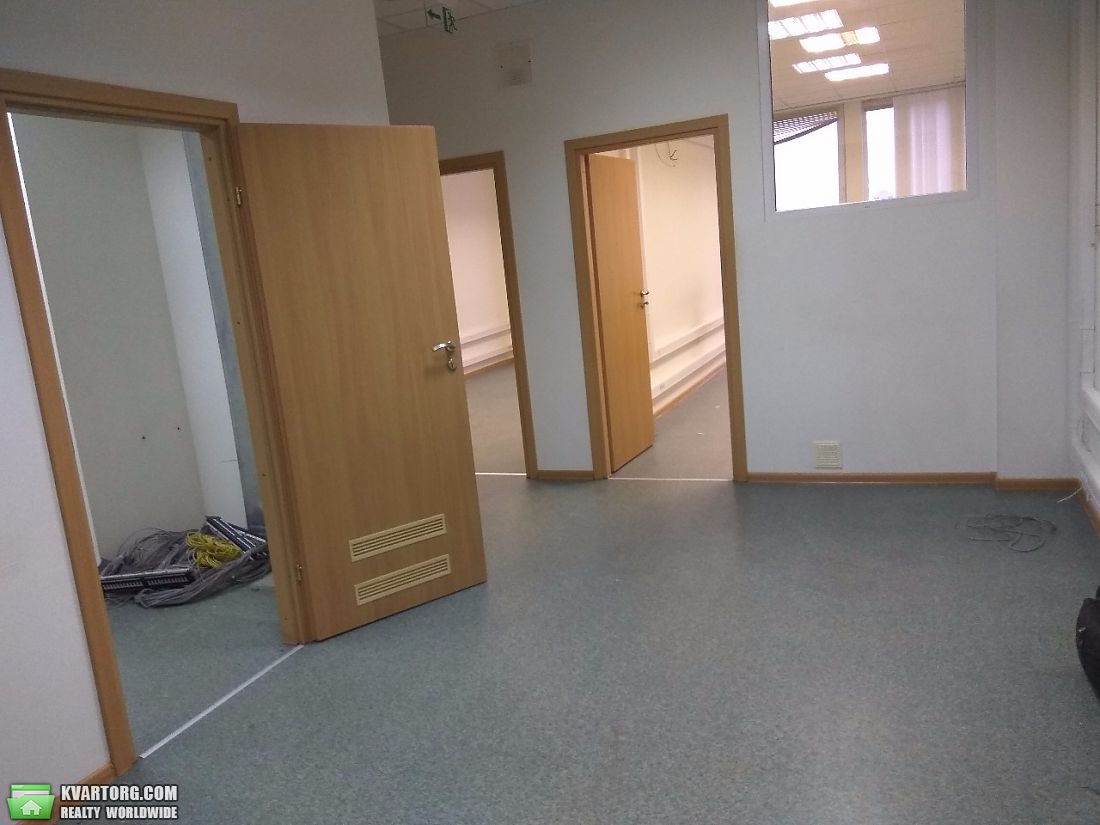 Rent out office. Киев,  Соломенская пл — photo 3