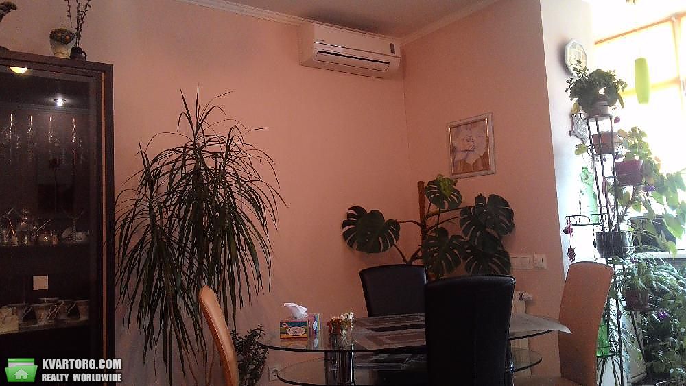 Sell 2-room apartment. Киев,  Ломоносова — photo 2