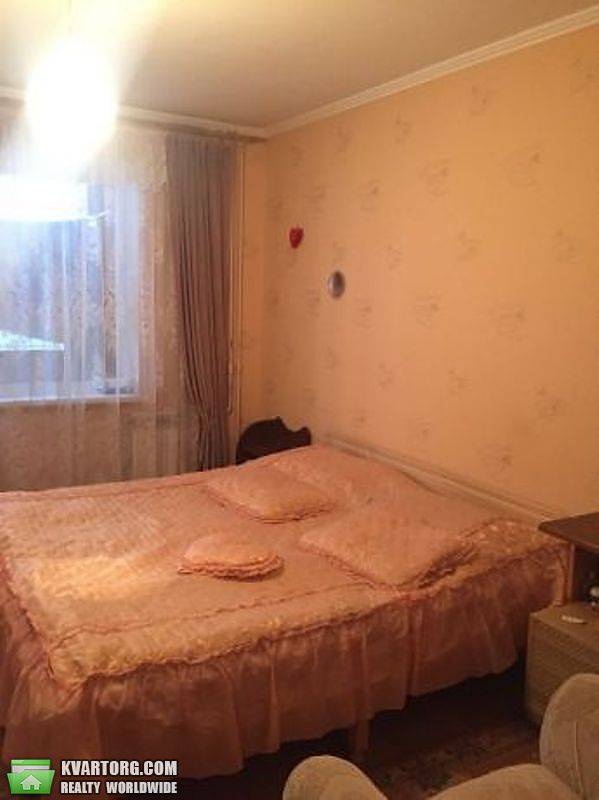 Sell 3-room apartment. Киев,  Героев Днепра — photo 2