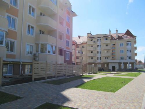продам 2-комнатную квартиру. Киев,  улица Богдана Хмельницкого - фото 1