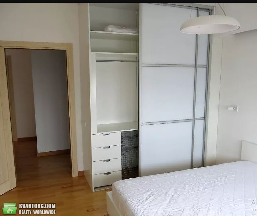 Rent out 3-room apartment. Киев, Гришка — photo 10