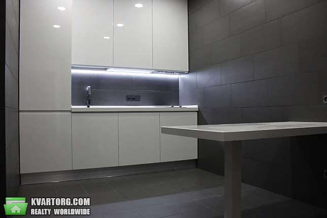 Rent out office. Киев, бул. Л.Украинки — photo 1