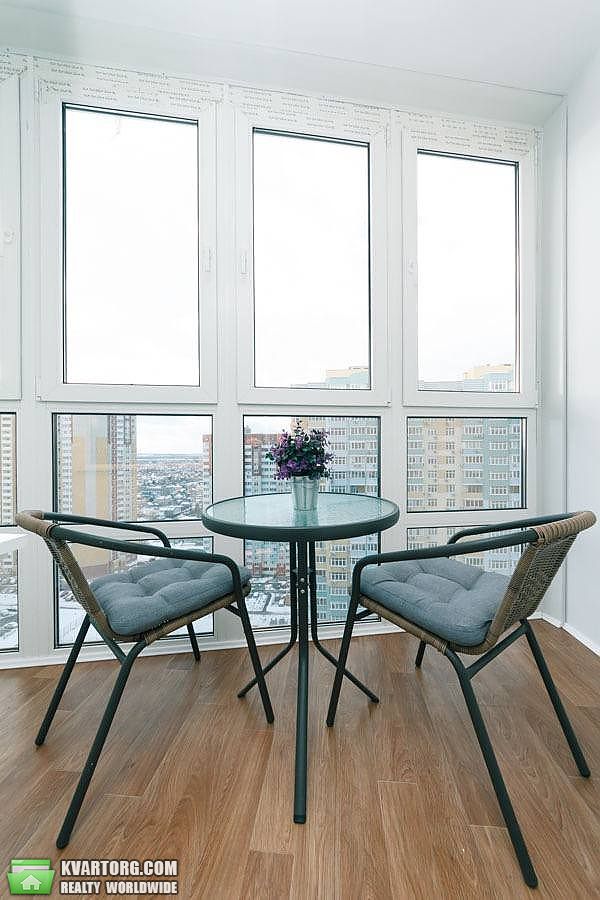 Rent out 1-room apartment. Киев, Русовой Софии — photo 8