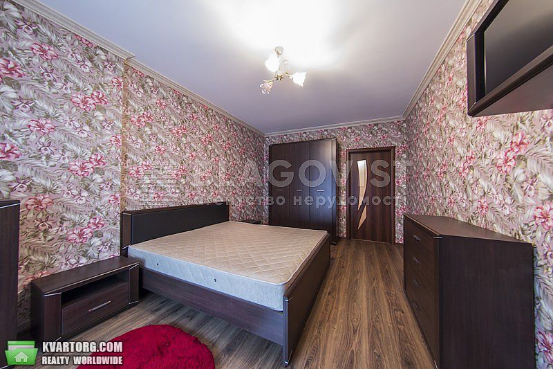 Rent out 2-room apartment. Киев, Вишгородская — photo 4