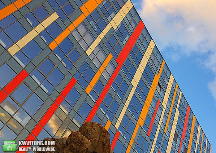 Sell multi-room apartment. Киев, Набережное шоссе — photo 1