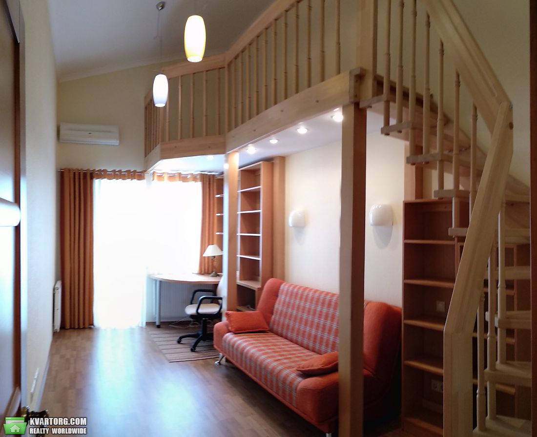 Rent out 4-room apartment. Киев, Кирилловская ул. — photo 4