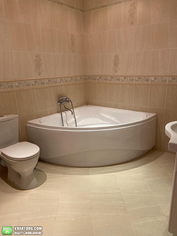 Rent out 3-room apartment. Киев, Ильенко — photo 7